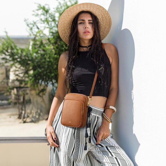 Leather Crossbody Bags for Women, Small Genuine Leather Purses and Handbags, Sho - Picture 2 of 6